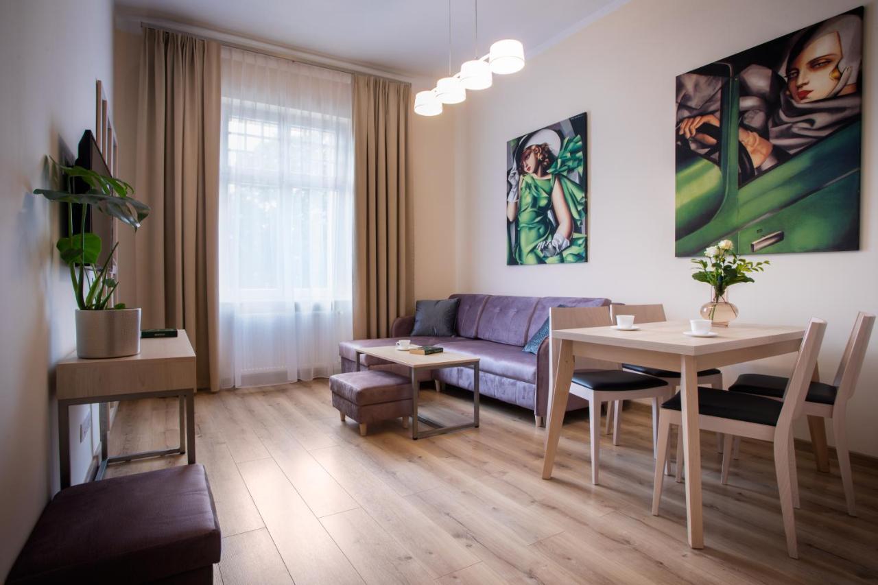 Polonia Otel Kudowa-Zdroj Dış mekan fotoğraf