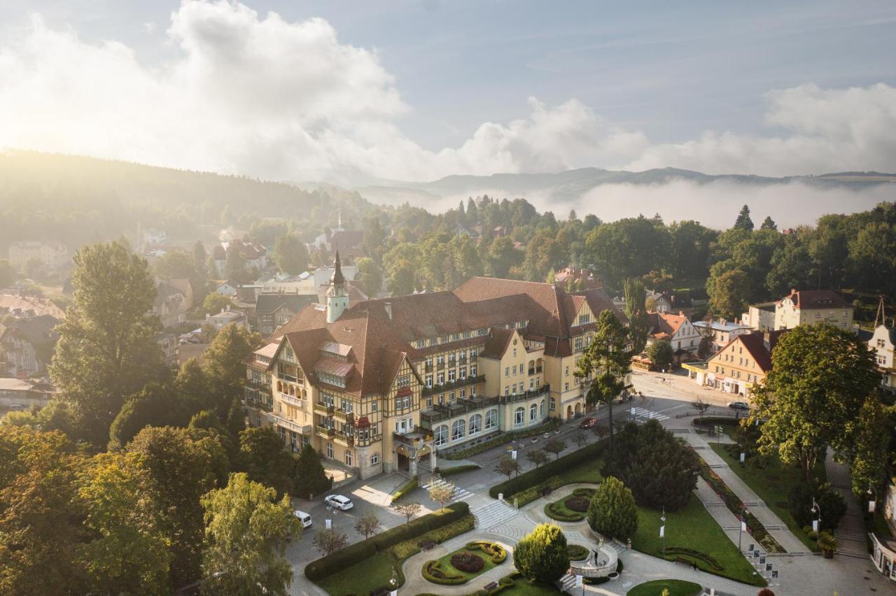 Polonia Otel Kudowa-Zdroj Dış mekan fotoğraf