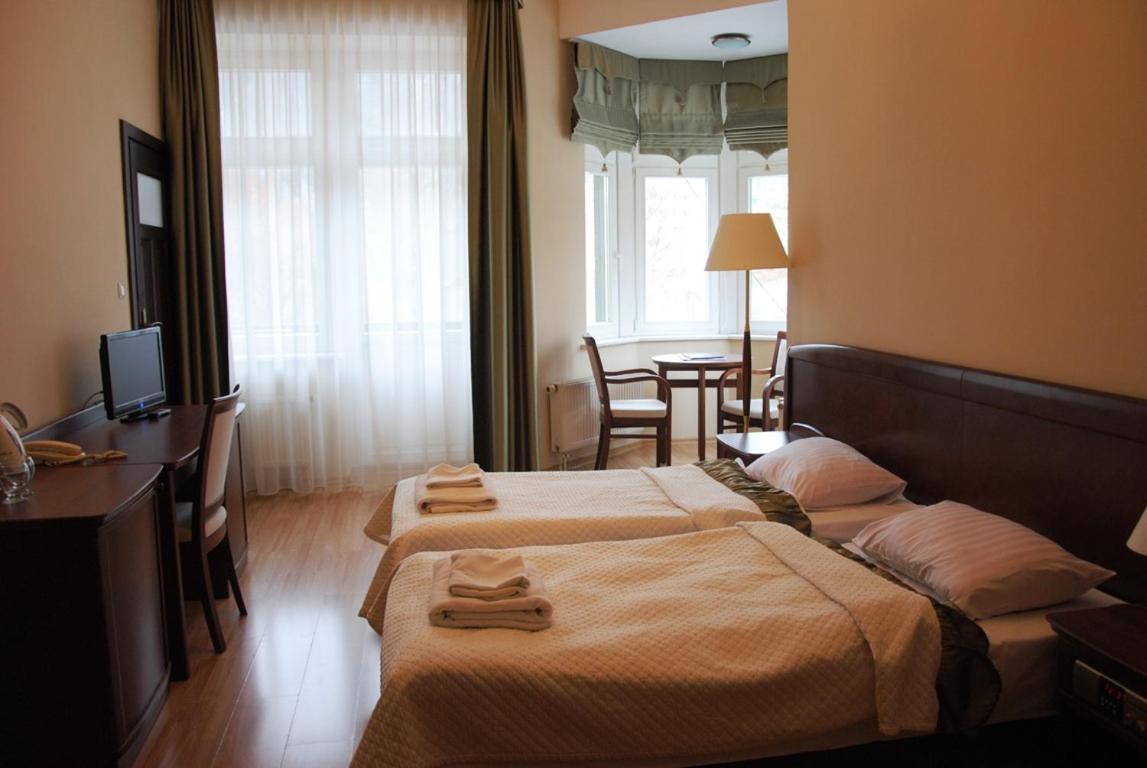 Polonia Otel Kudowa-Zdroj Dış mekan fotoğraf