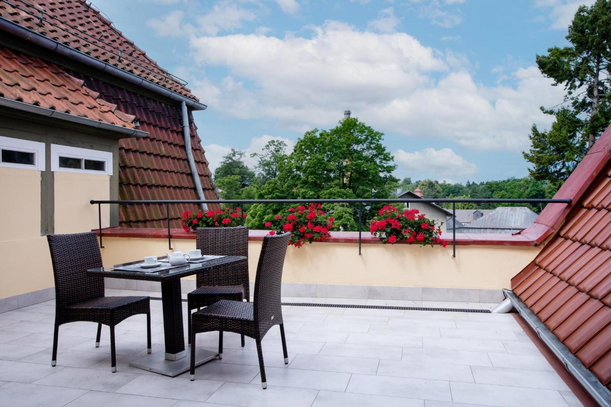 Polonia Otel Kudowa-Zdroj Dış mekan fotoğraf